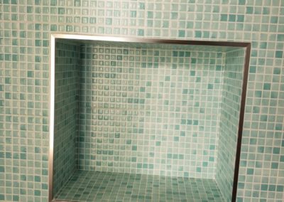 Nicchia interno doccia mosaico verde acqua