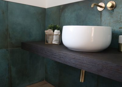 trace mint decoro parete bagno